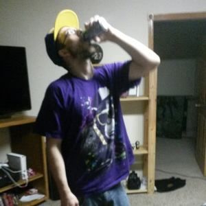 Meet your Posher, Dustin